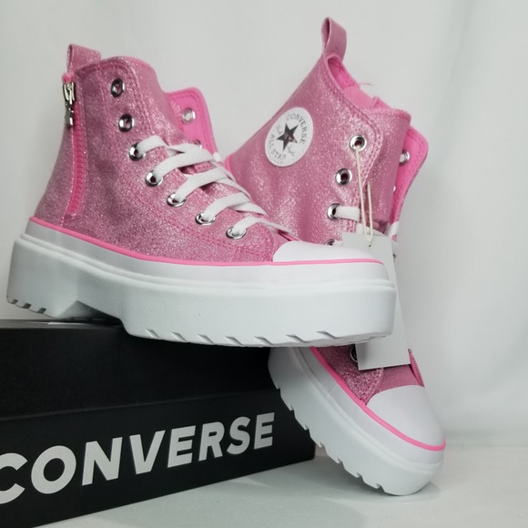 Converse Women's CTAS Lugged Lift Hi Tops Women's Size 7 Oops Pink A05230C NWT - Picture 1 of 9